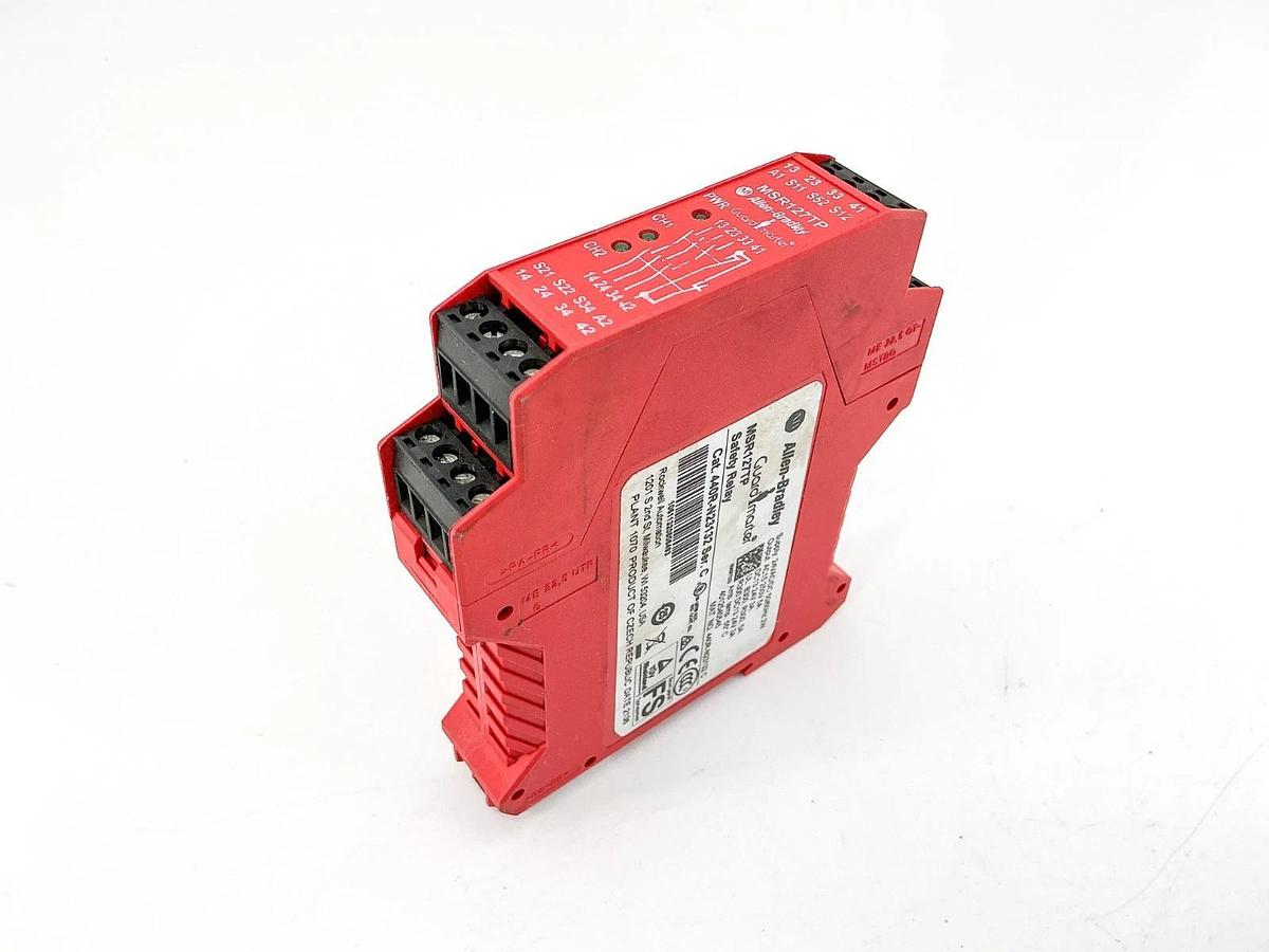 New Allen Bradley 440R-N23132 Guardmaster Safety Relay 24V 3A MSR127TP No Box