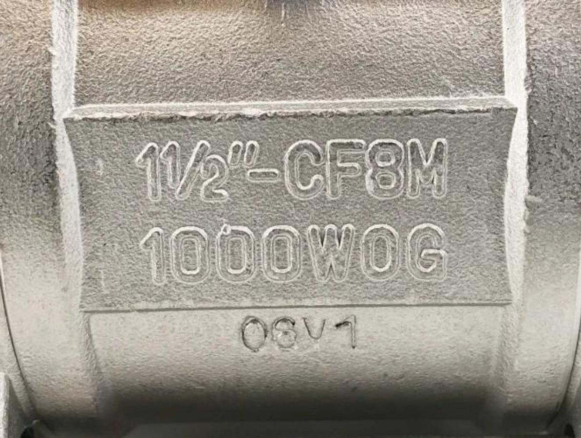 New Dixon 1-1/2" CF8M 1000WOG Tri-Clamp Ball Valve Stainless - No Box