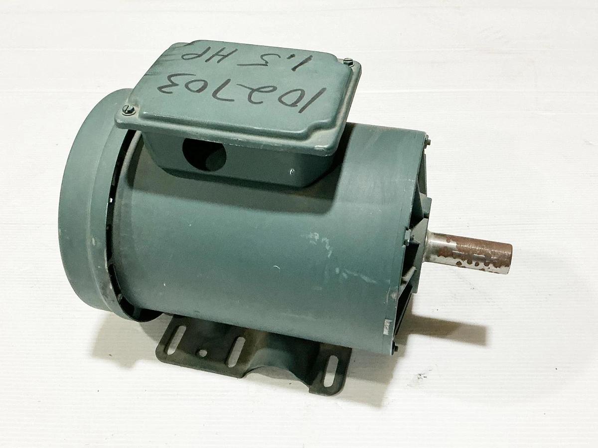 New Reliance P14G9247R-YZ Electric Motor 1.5HP 460V 3.8A 3485RPM 3PH FK143T