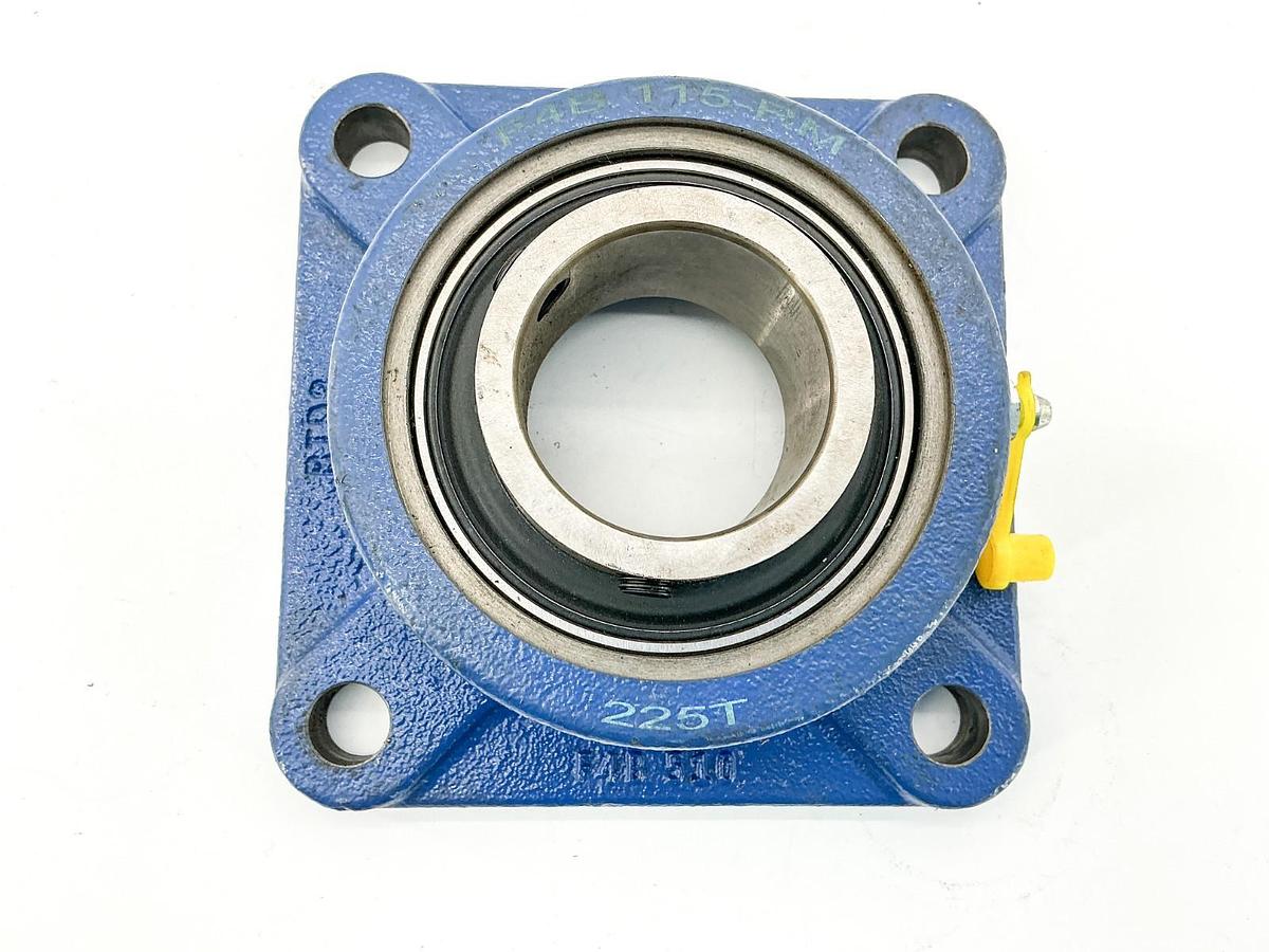 New SKF F4B 115-RM Flanged Ball Bearing Unit - No Box