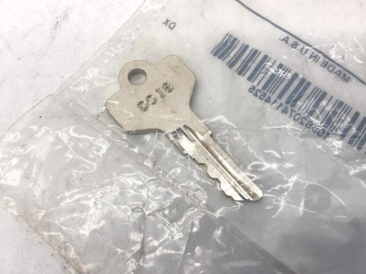 New Allen Bradley X-181170 Renewal Part Key for Cylinder Lock Key #D018