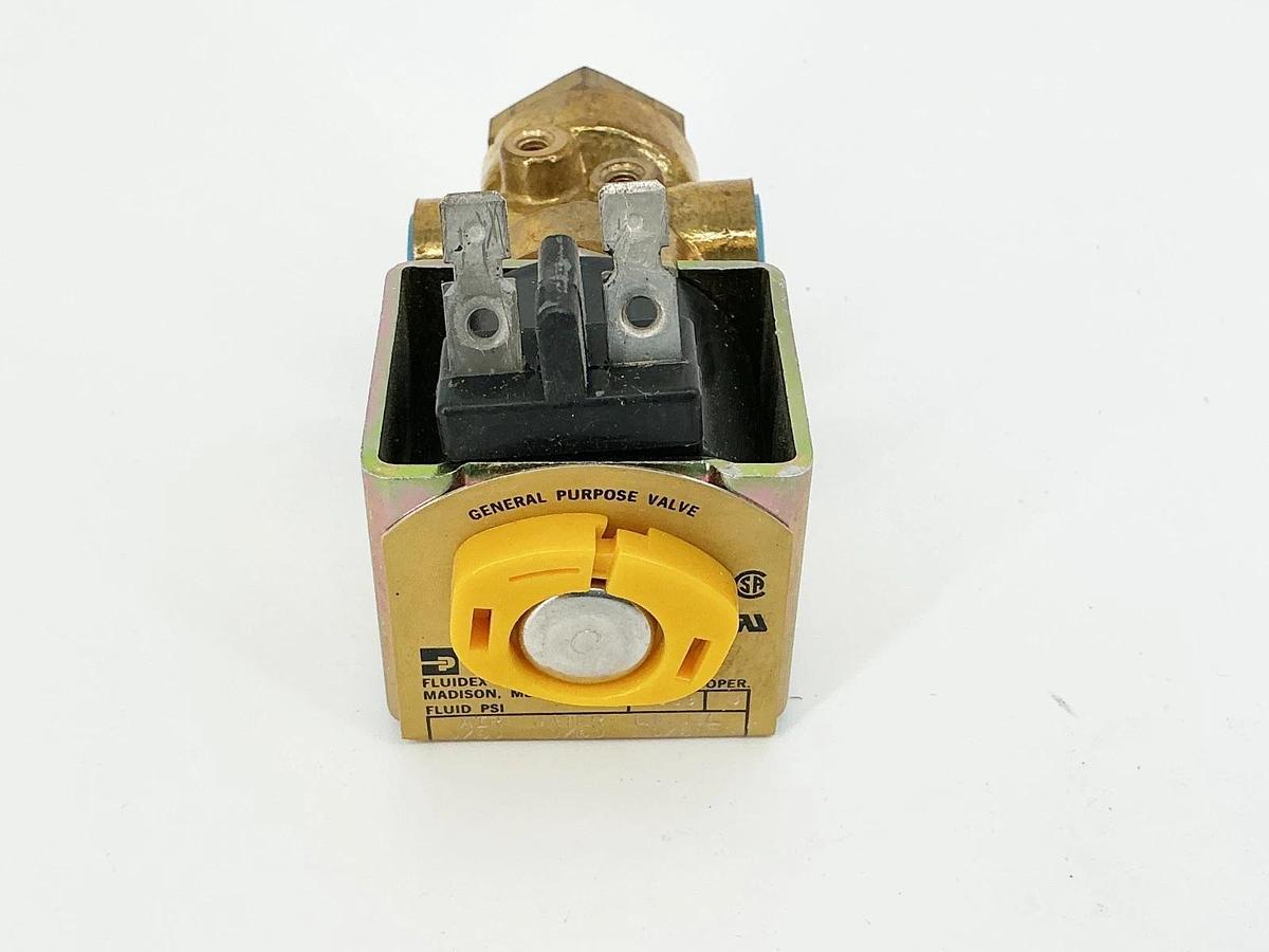 New Parker 04F30U-2106A-3FO580 Solenoid Valve 24VDC 11.5W - No Box