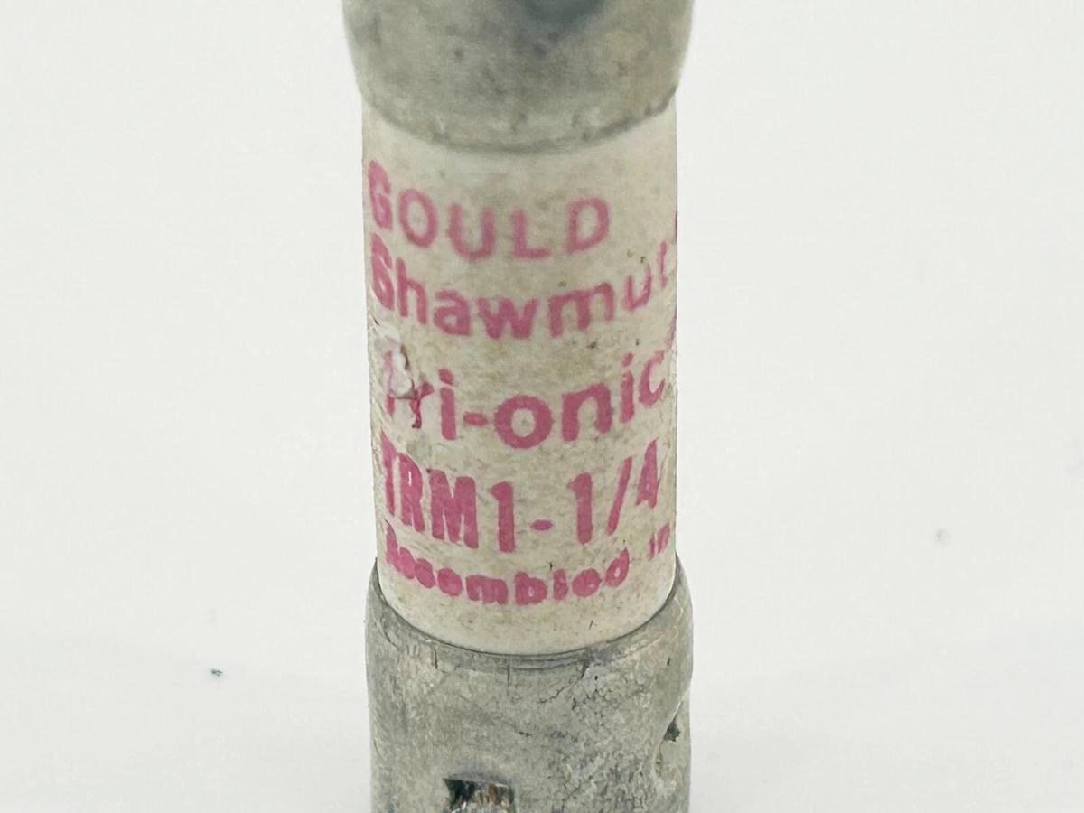 New Lot of 4 Ferraz Shawmut TRM1-1/4 Time Delay Fuse 1.25A 250V - No Box