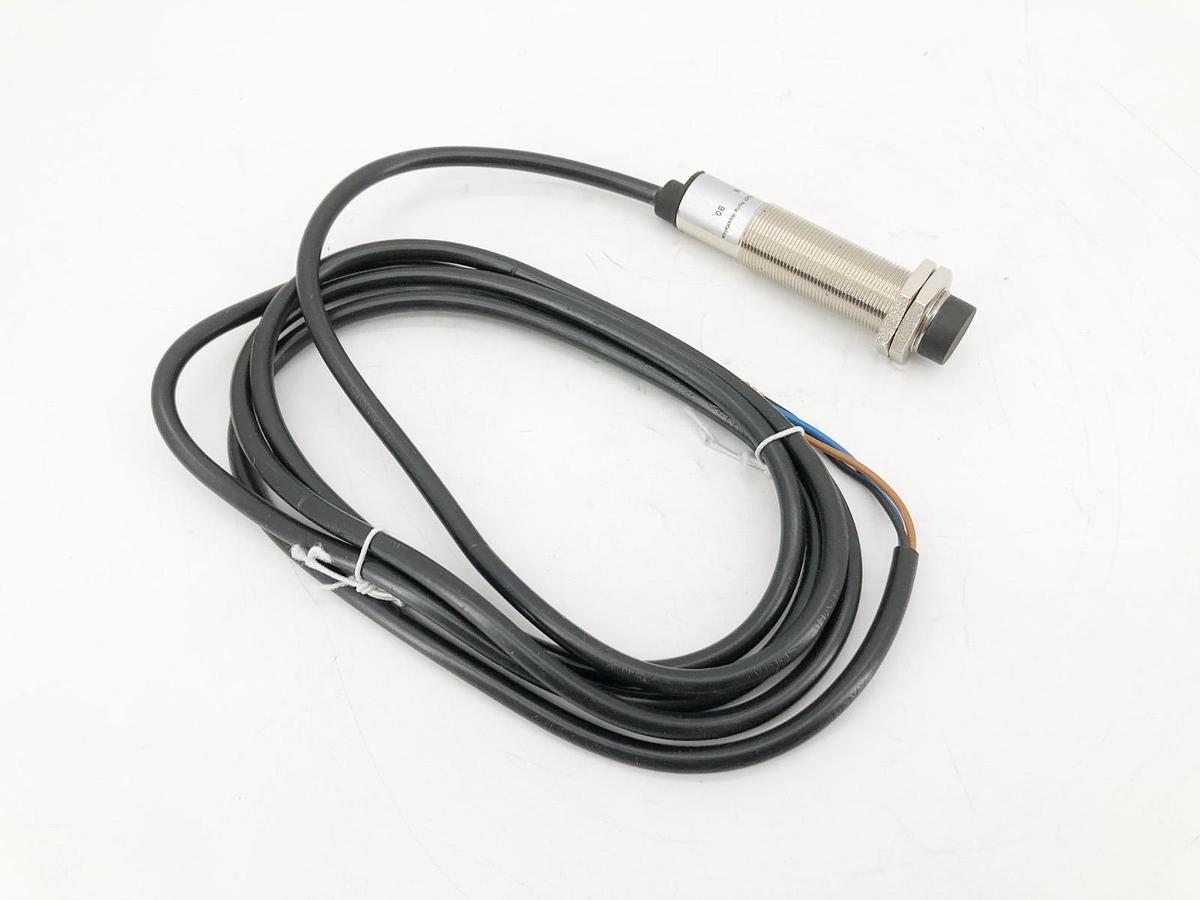 New Bernstein 6502006001 Analog Inductive Sensor 10-36VDC KIN-M18PA/008-2 No Box