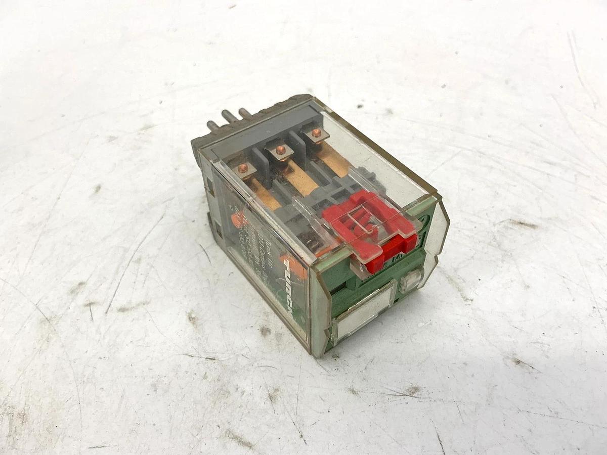 Used Lot of 3 Turck C3-A30X/120VAC Ser MR-C Power Relay 11-Pin 120V Coil 3P 10A 250V