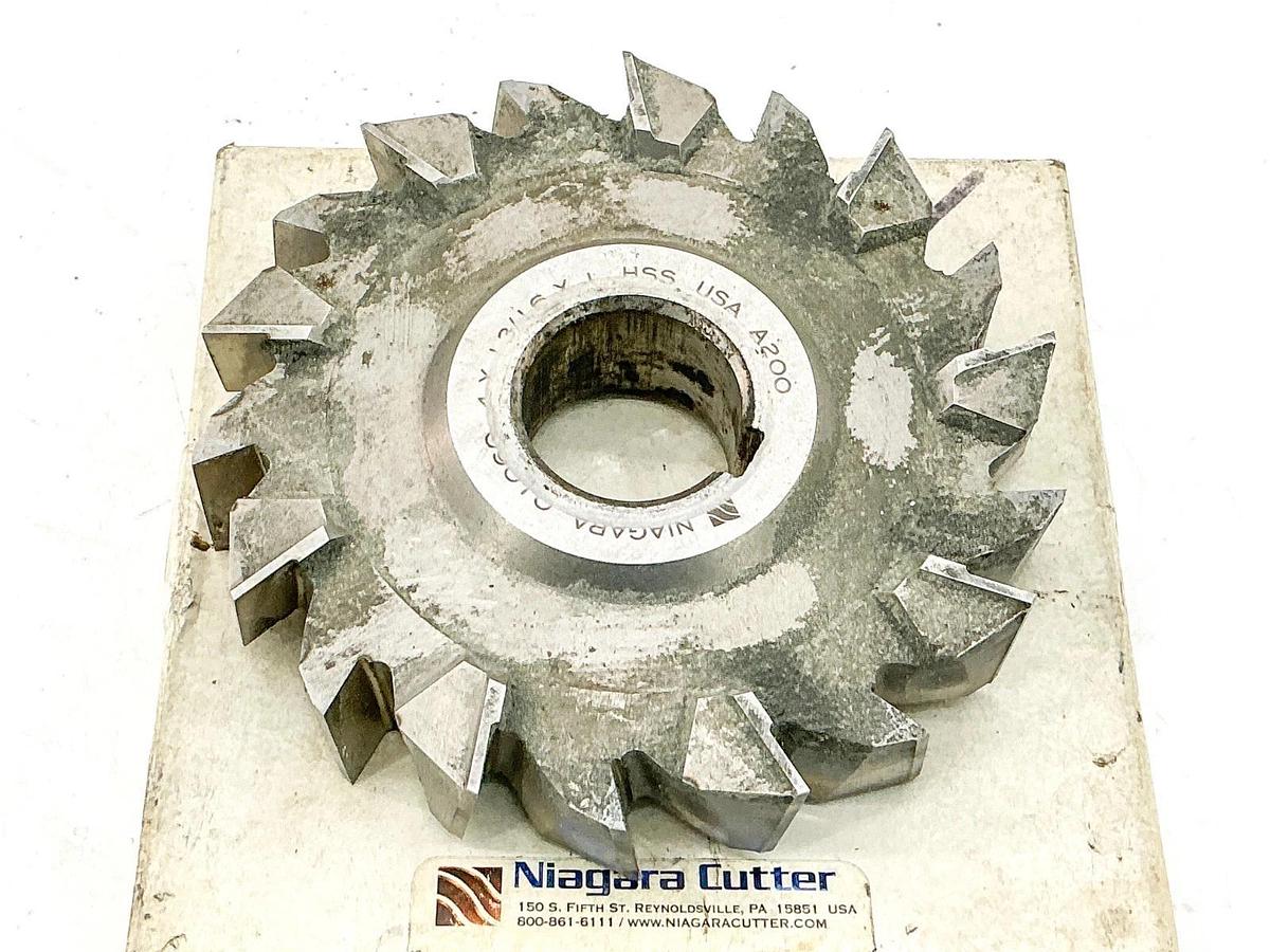 Used Niagara Cutter LLC. S4131HHSUNC Staggered Tooth Side Mill Cutter 4X13/16X1