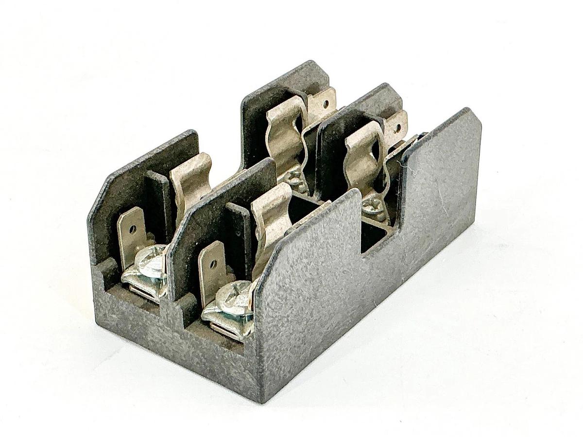 New Bussmann BM6032PQ Dual Fuse Block 30A 600V Replaces M60030-2PQ - No Box