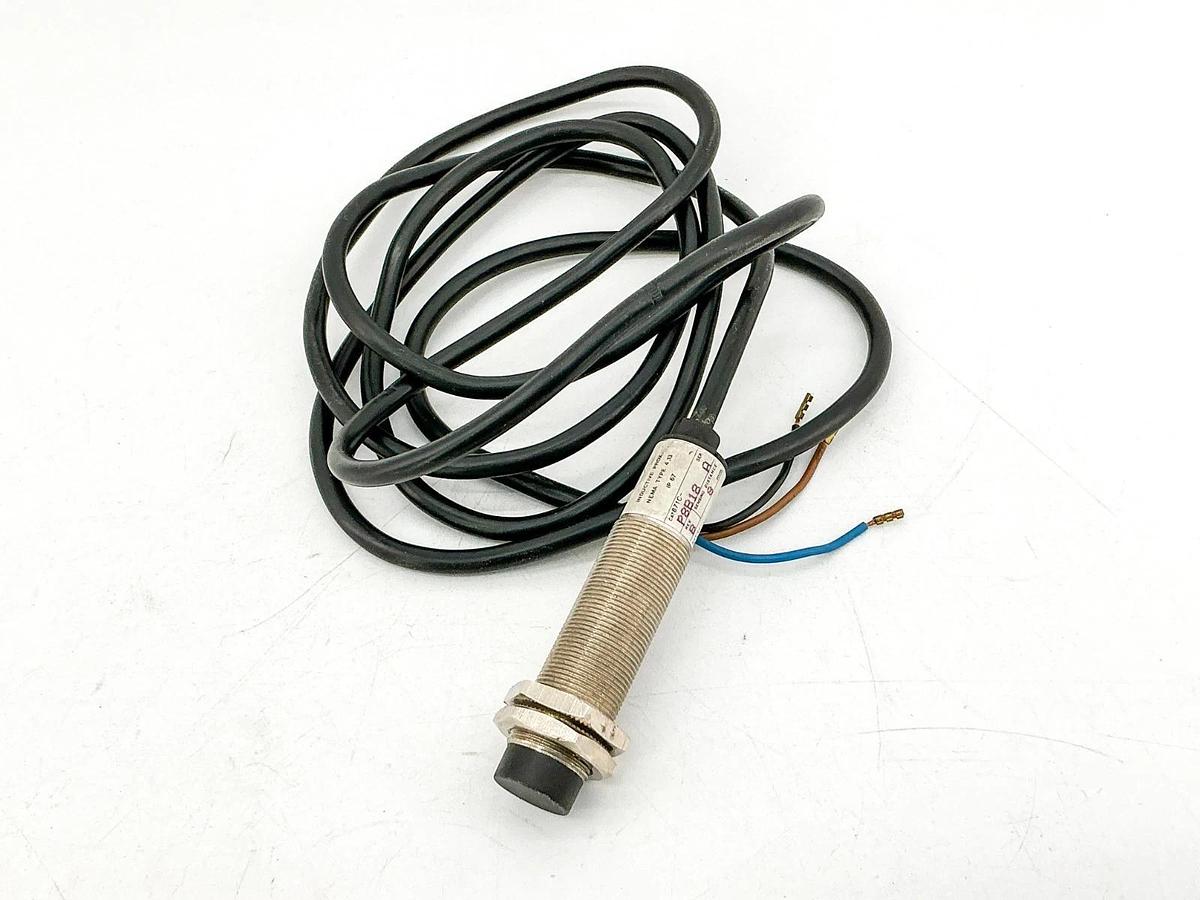 New Allen Bradley 871C-N8B18 Inductive Proximity Sensor 10-30VDC Ser.A - No Box