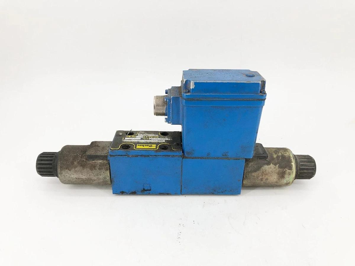 Used Parker D1FXE02HCNBJ0050 Servo Valve 24VDC Nom. 3A 500psi