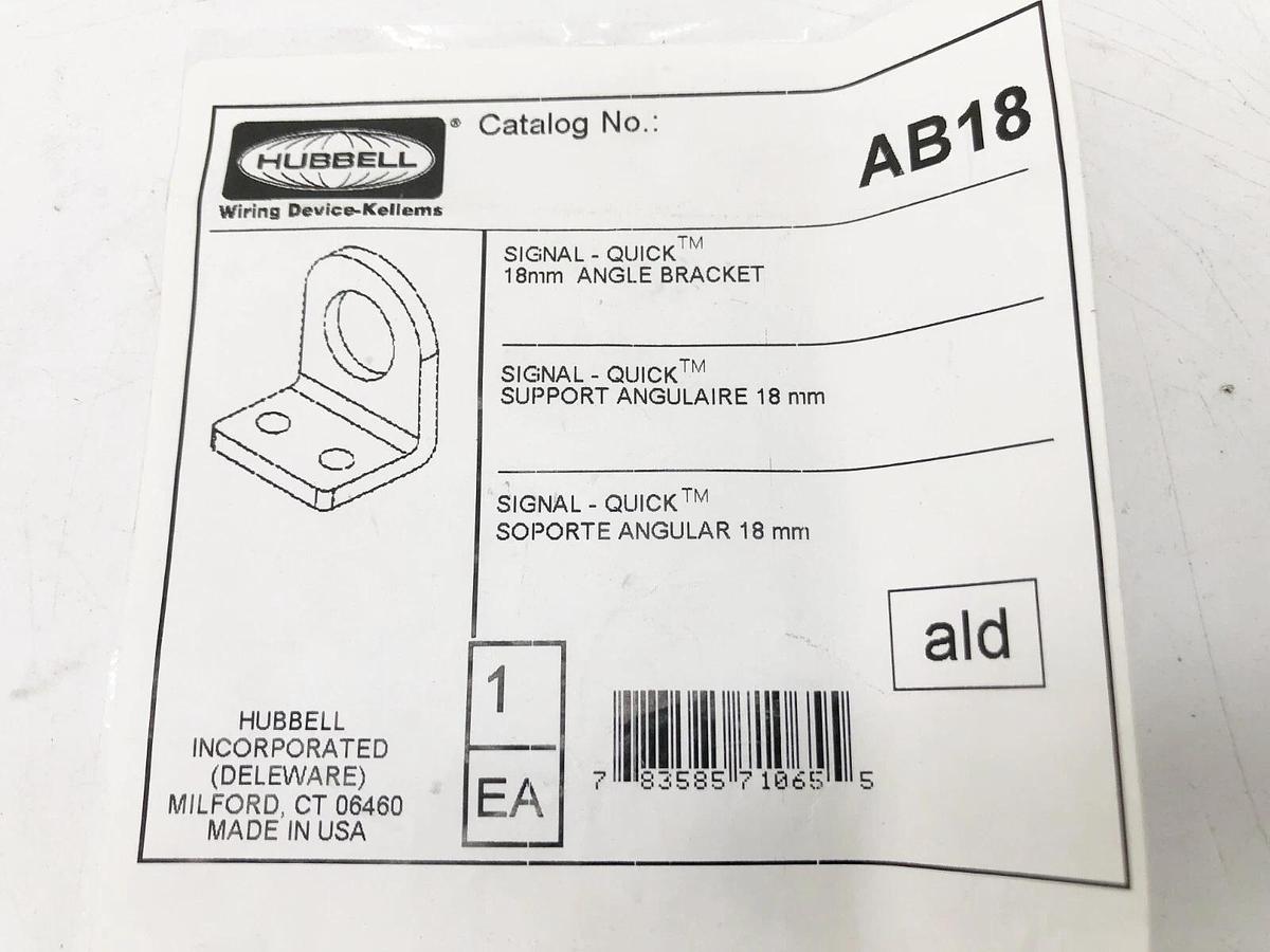 New Hubbell AB18 Signal-Quick Angle Bracket 18mm - No Box