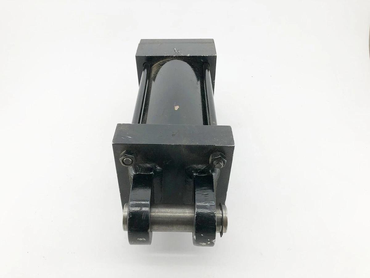 New Purakal 109/3009 Cylinder Dwg. 14070070 Bore: 4/2/2 Stroke: 5/5/.50