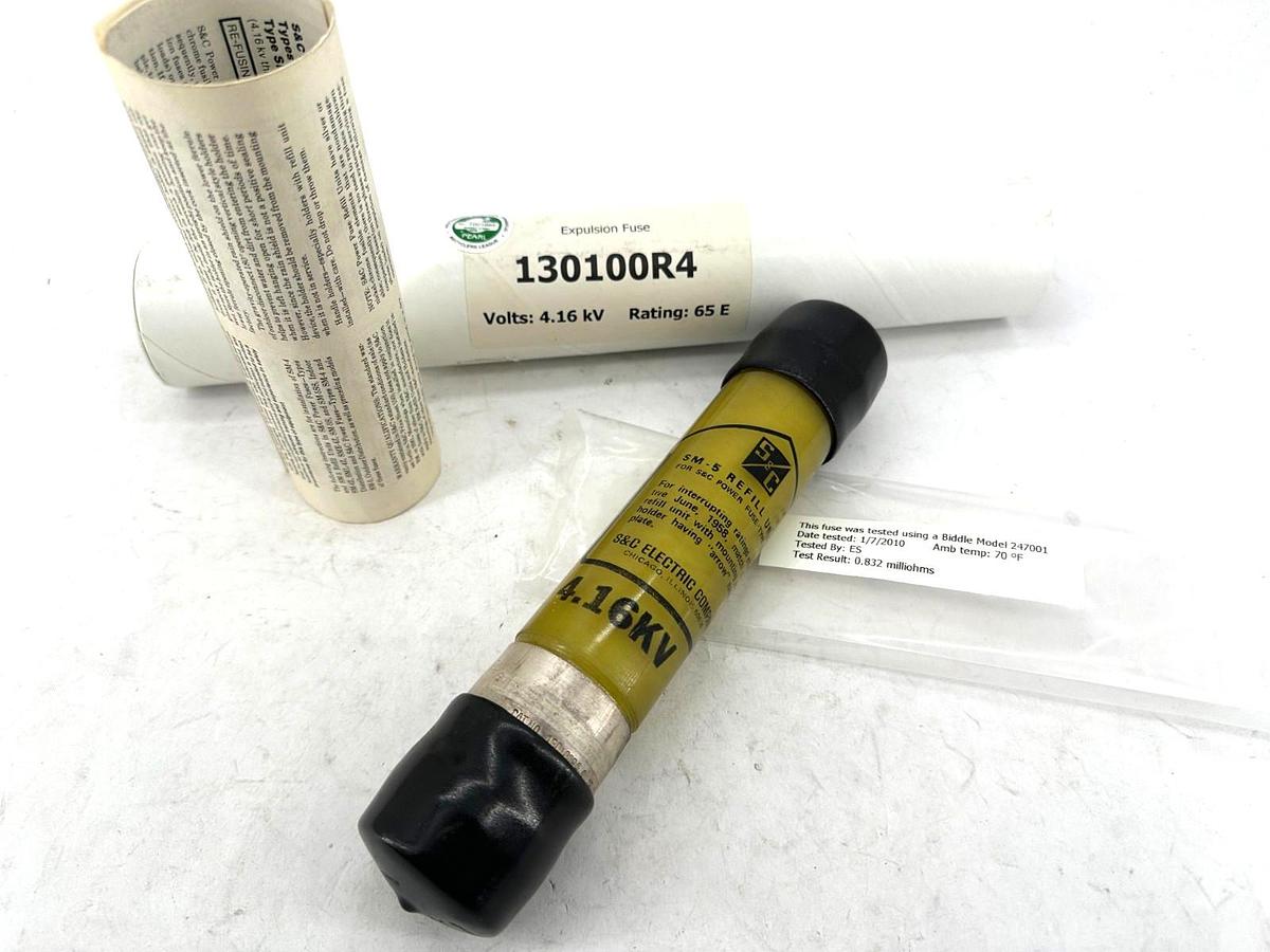 New S&C Electric 130100R4 SM-5 Fuse Refill Unit 4.16KV AMP 65E