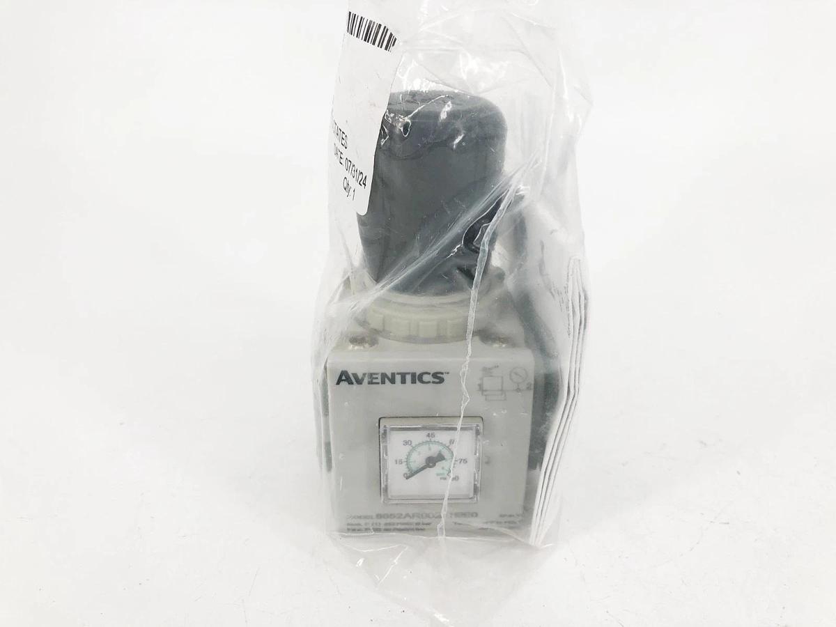 New Aventics 8652AR002F119E0 Pneumatic Regulator 1/4" NPTF 3-60psig- No Box