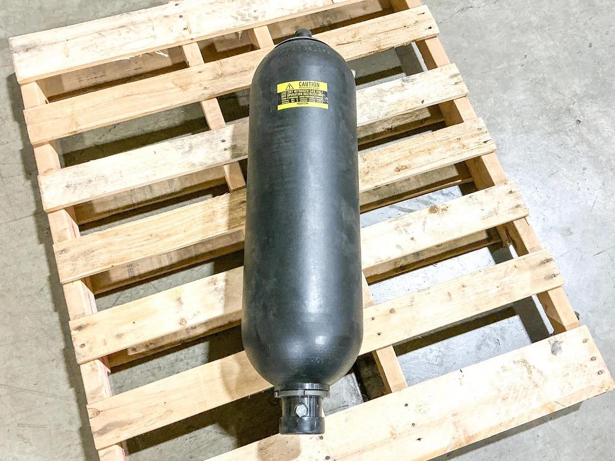 New Hydac 2054006 Accumulator Bladder SB330-20A1/112S-210C 3000PSI - No Box