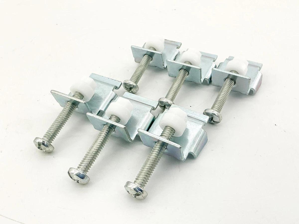 New Allen Bradley 77135-166-51 Panelview Mounting Clip Kit 900/1000