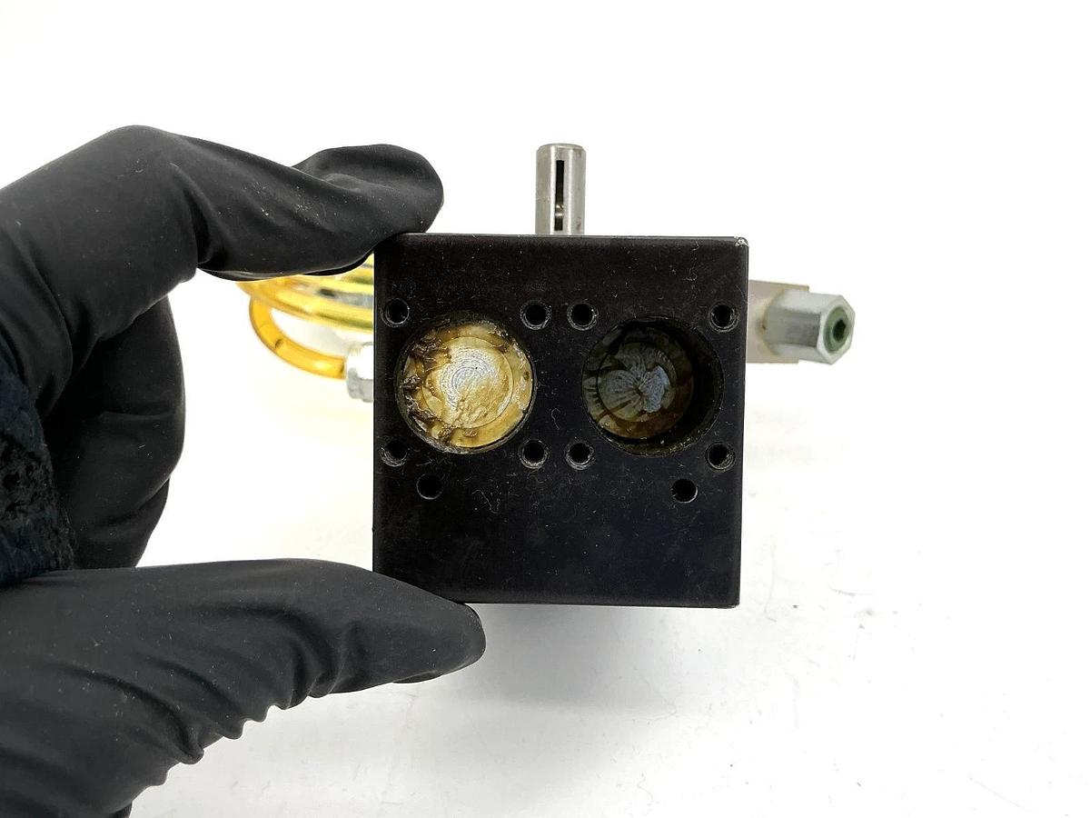 New PHD 018075T-1-01 Rotary Actuator 018075T101 - No Box