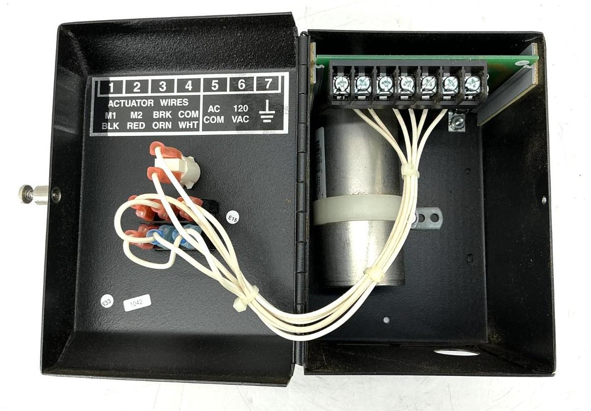 New Thomson MCS-2041 AC Actuator Control Rocker Switch 120VAC 6932-448-010 No Bx