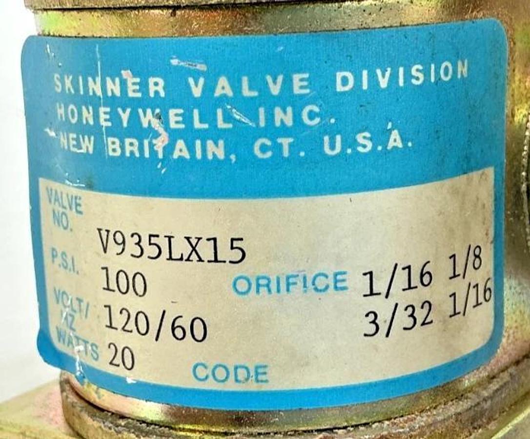 Used Honeywell V935LX15 Solenoid Valve 4-Way 4-Wire 20-Watts 100PSI 120VAC 60HZ