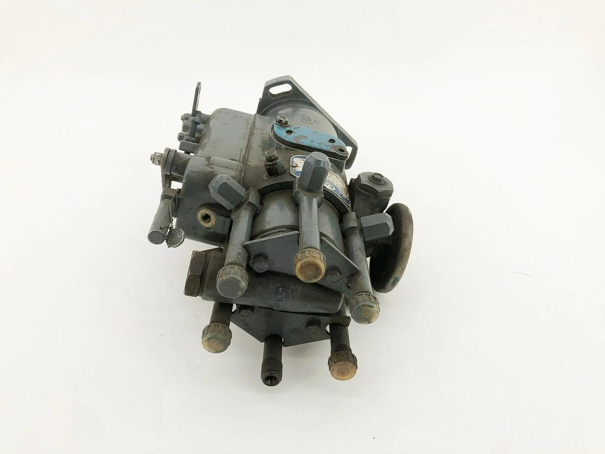 Used Lucas C.A.V. 3269F970 Injection Pump 2860