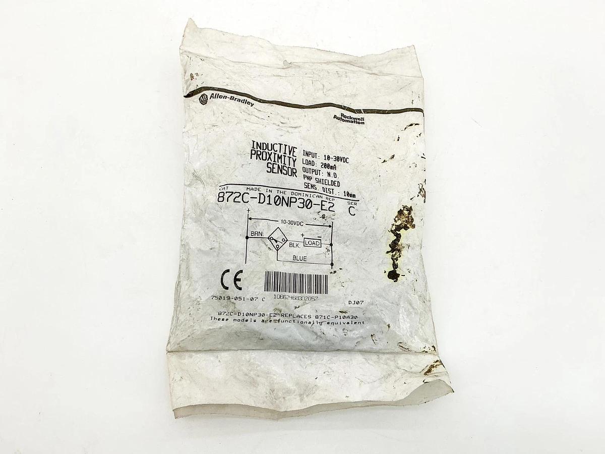 New Allen Bradley 872C-D10NP30-E2 Inductive Proximity Sensor 10-30V 200mA Ser.C