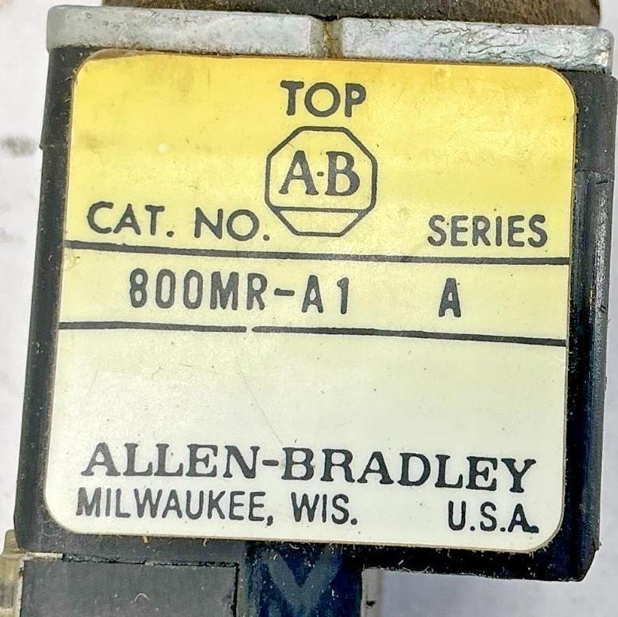 Used Lot of 3 Allen Bradley 800MR-A1 Ser A Pushbutton w/ 800M-XD1S Contact Block