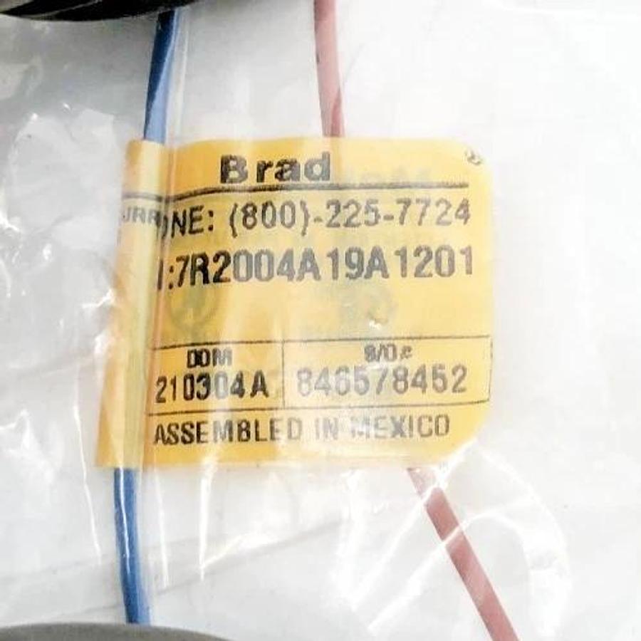 New Brad Connectivity 1200740039 Receptacle 2P FR 12IN. 22/1 SS 7R2004A19A1201