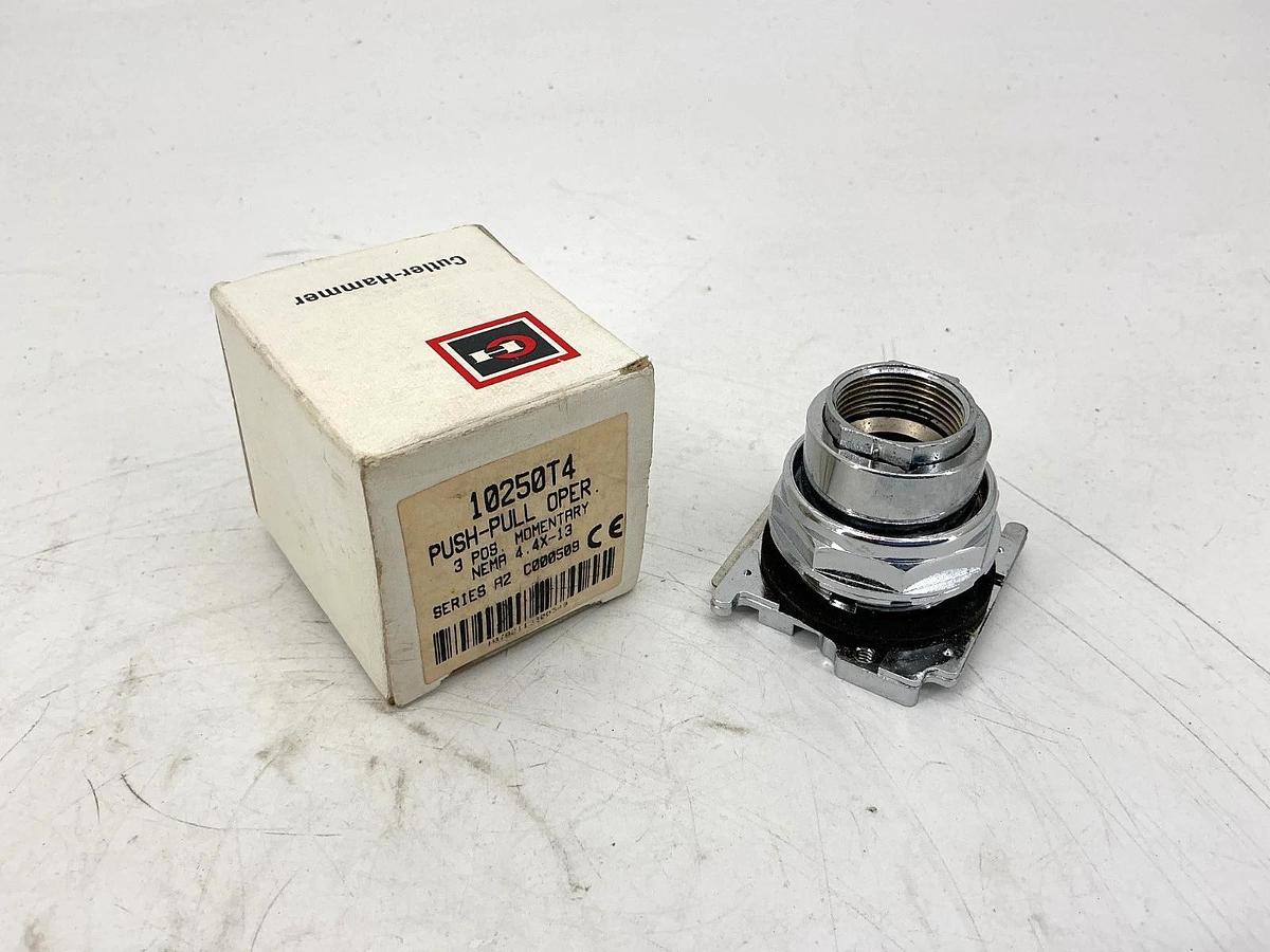 New Cutler-Hammer 10250T4 Ser A2 Push-Pull Oper. 3-Position Momentary