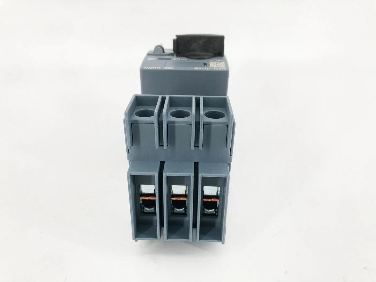 New Siemens 3RV2721-4CD10 Circuit Breaker 22A 690V