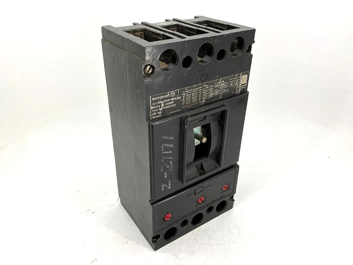 Used Westinghouse LB3400F Circuit Breaker 3P 300A 600VAC MISSING SWITCH