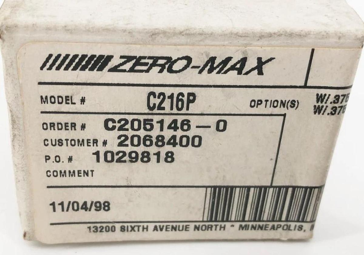 New Zero-Max C216P Control Flex Coupling w/ 0.375" Bore Clamped