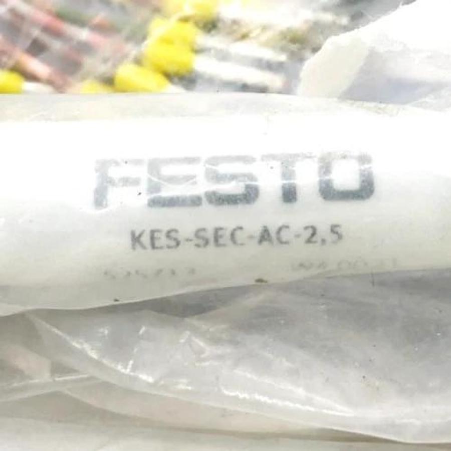 New Festo KES-SEC-AC-2,5 Control Cable 2.5m 525713