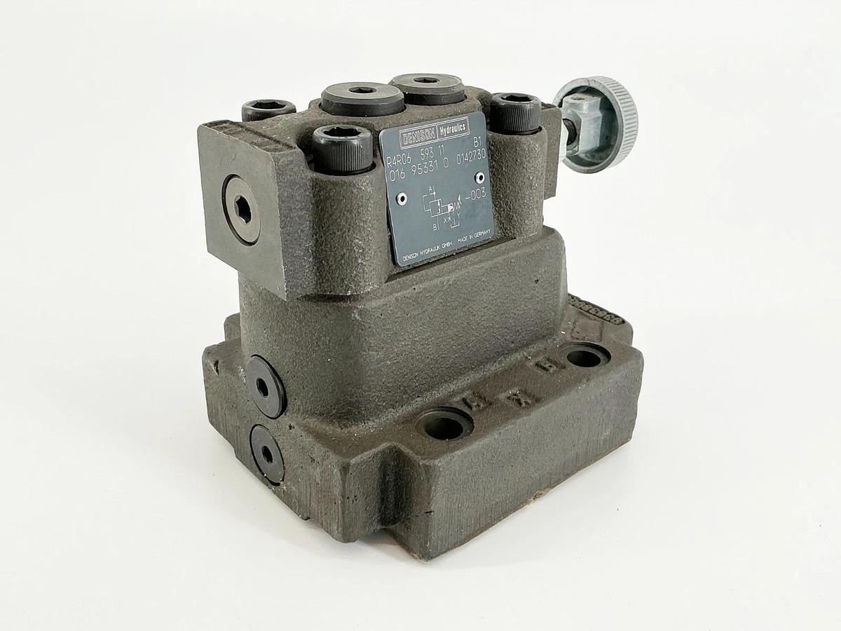 Denison R4R06-593-11-B1 016-95331-0 Pressure Reducing Valve - No Box