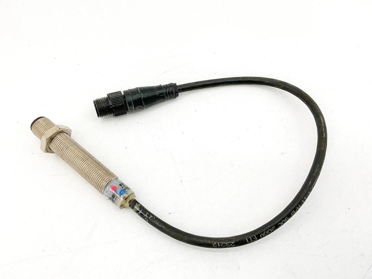 Used Eaton E57-12LE06-BP Inductive Proximity Sensor 6-48VDC 300mA