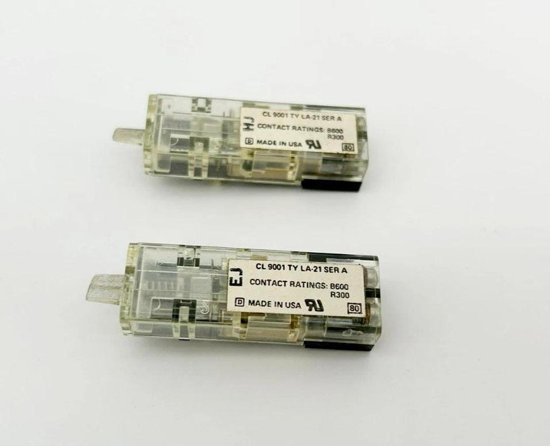 Lot of 2 New Square D 9001-LA-21 Ser. A Contact Blocks, 1 N.O.