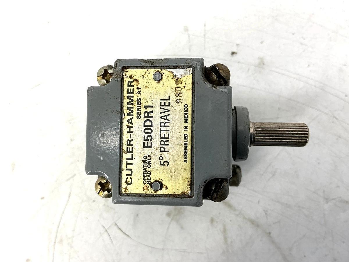 Used Cutler-Hammer E50DR1 Ser A1 Limit Switch Head Component Side Rotary Stand Spring