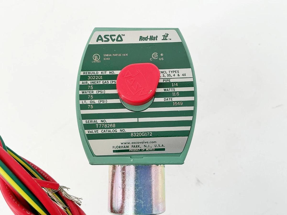 New Asco 8320G172 Solenoid Valve 75PSI 1/4" 3W 24VDC