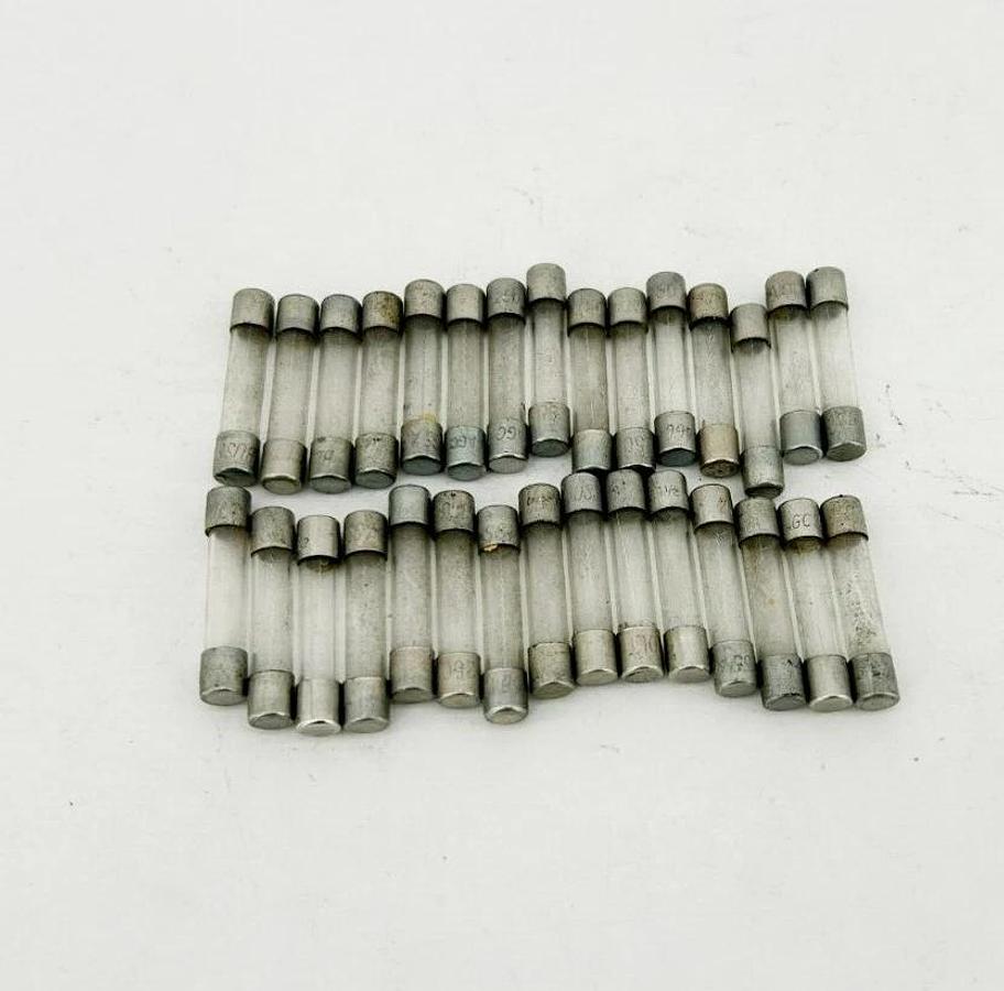 Lot of 30 New Buss AGC1-1/2 Fuses, 1.5A 250V, 1/4" x 1-1/4"