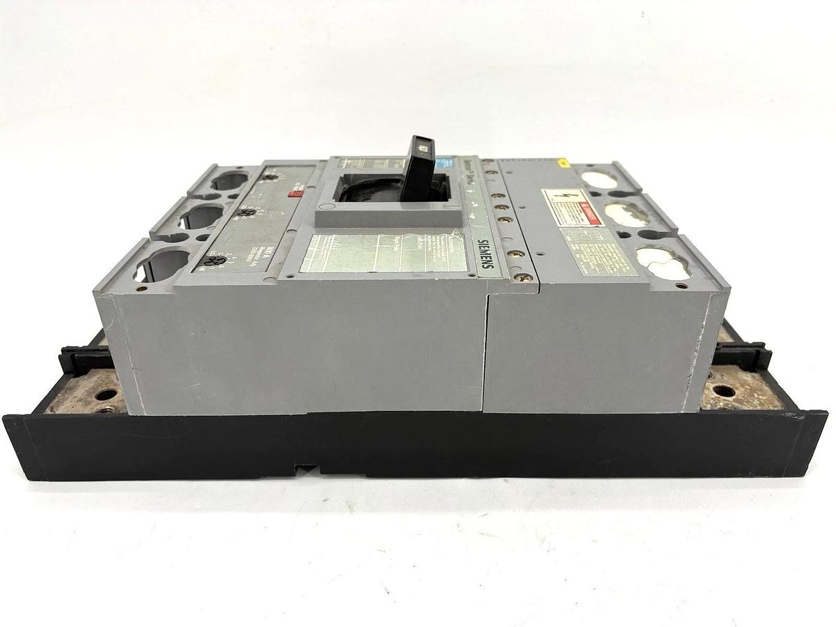 Used Siemens LMD63B800 Circuit Breaker 800A 600V 3P LMD63F800 w/800A Trip Unit