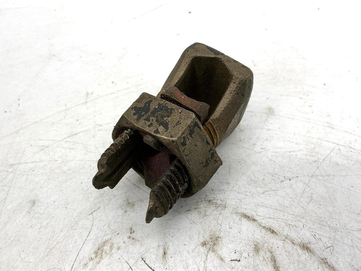 Lot of 2 New Burndy KS29 Split Bolt Connector Copper RUN 250 250-8 TAP KS-29