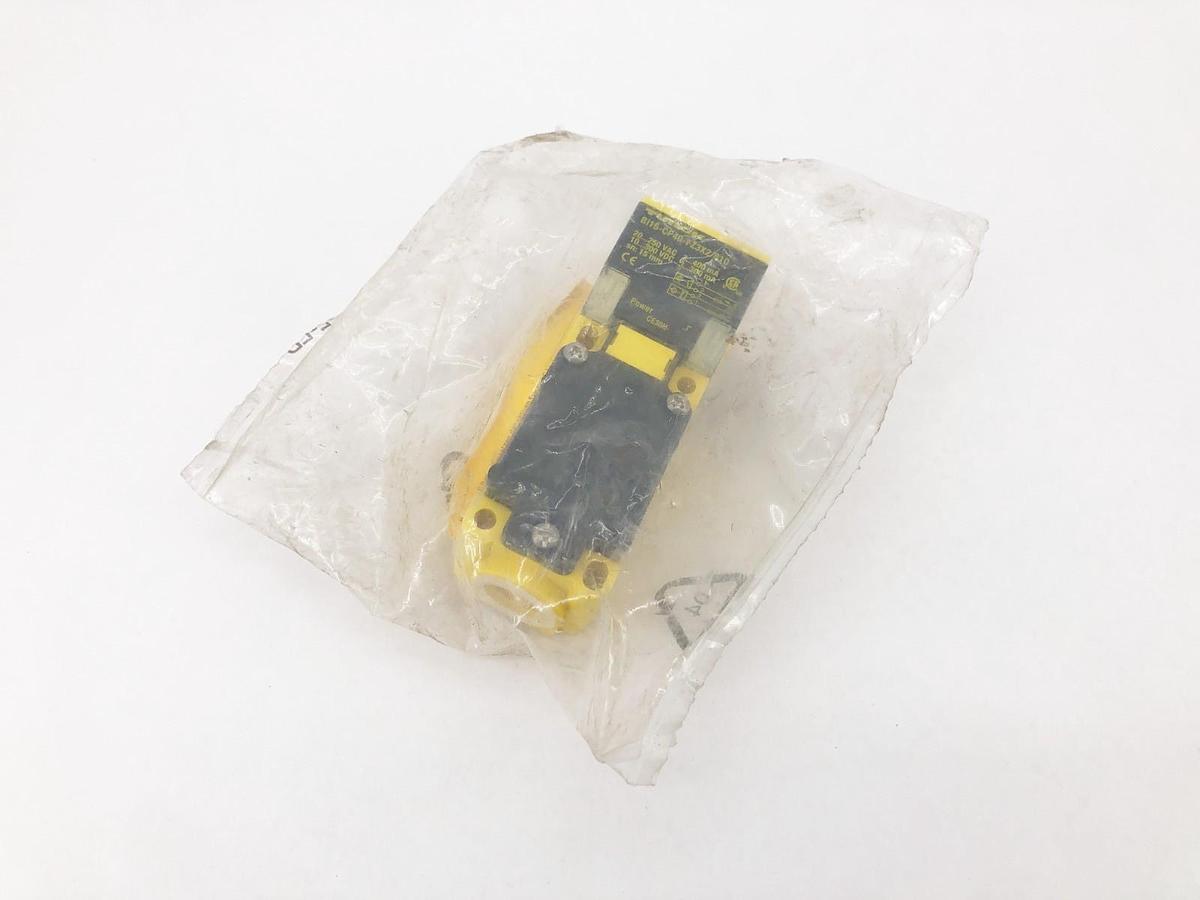 New Turck Bi15-CP40-FZ3X2/S10 Proximity Sensor 20-250VAC 13410 - No Box