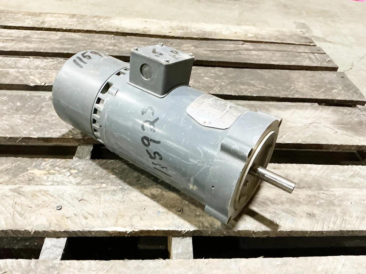 Used Boston Gear FYTB-B 34-2763-527-D Electric Motor 5HP 575V 3PH 56C Frame 1725RPM