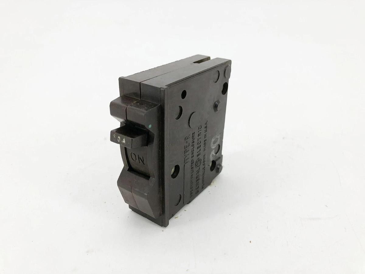 Used Lot of 3 GE General Electric R130 Circuit Breakers 30A 120/240VAC 1 Pole