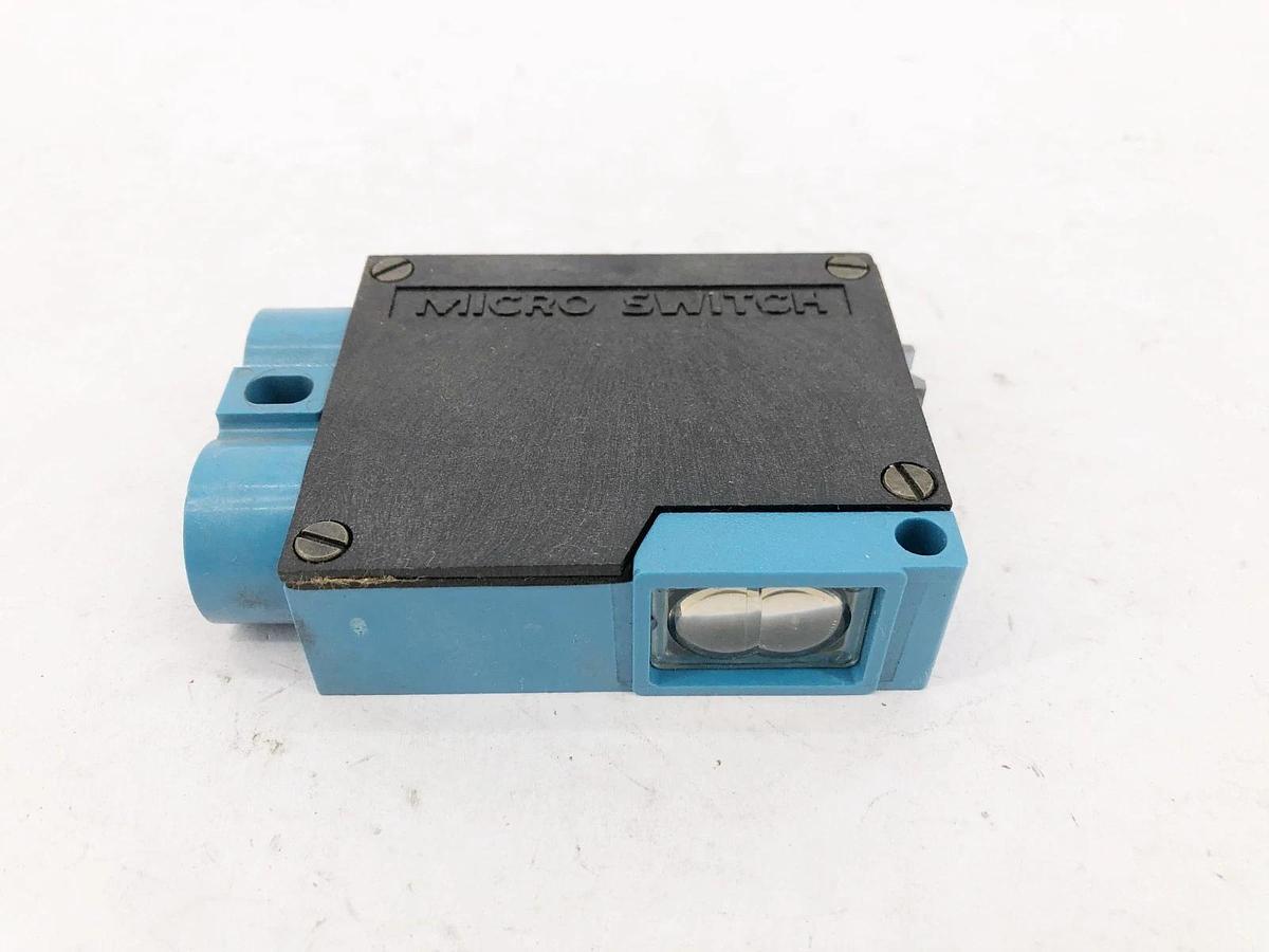 New Honeywell Microswitch FE-MLS10-A10A Photoelectric Sensor 115VAC