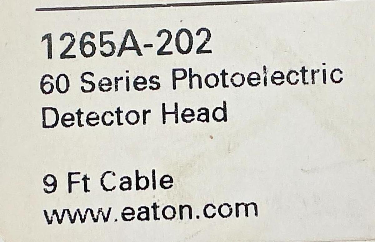 New Eaton 1265A-202 Ser A1 60 Series Photoelectric Detector Head 9ft Cable