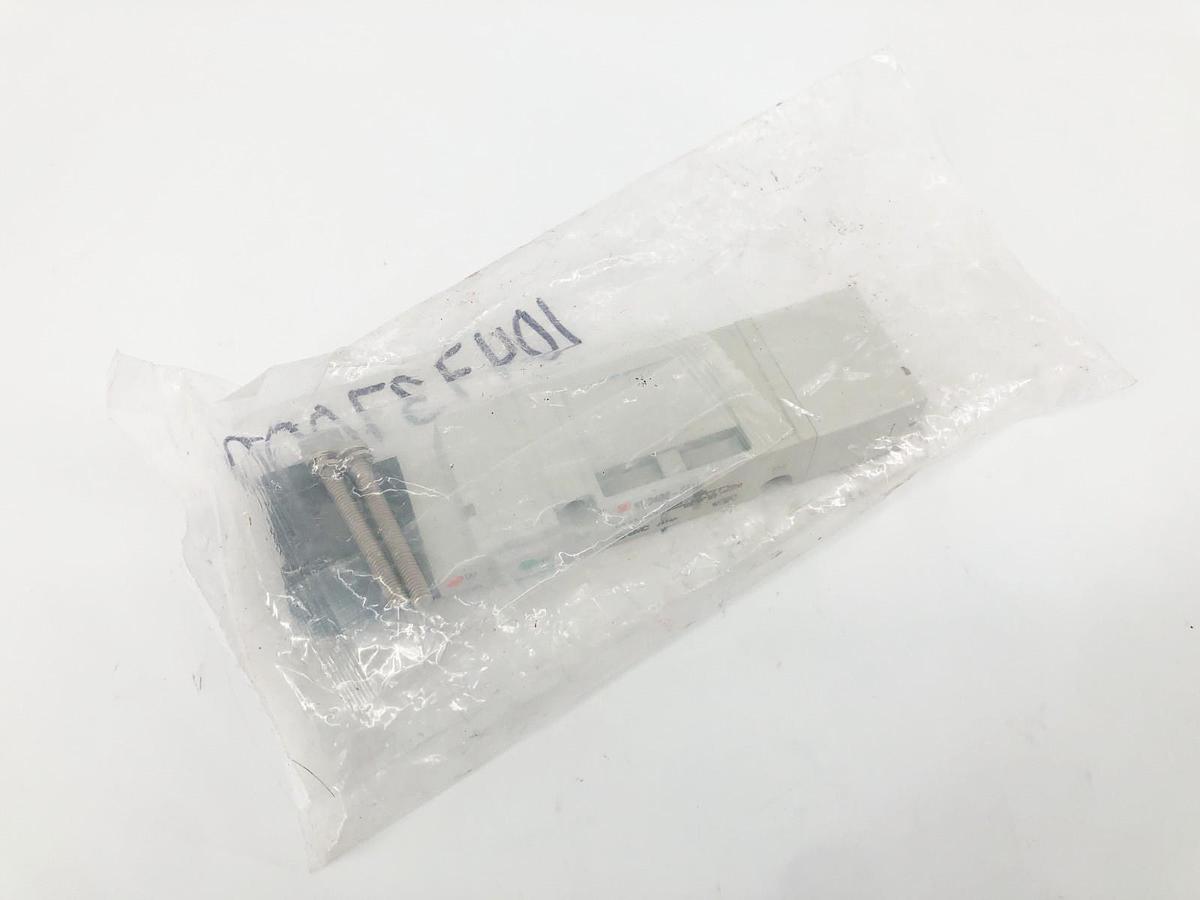 New SMC SV3400-5FU Solenoid Valve 24VDC 0.2-0.7MPa SV3A54