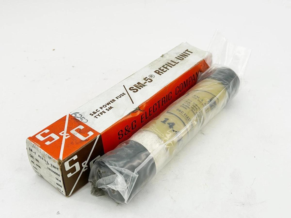 New S&C Electric 132600R4 SM-5 Fuse Refill Unit 400A 14.4KV Standard Speed