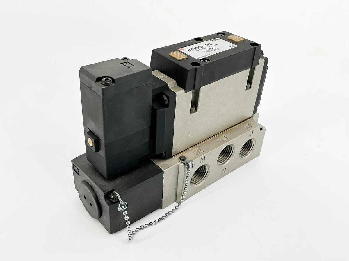 New SMC NVFS3100-3FZ Solenoid Valve 0.1-1MPa 132-138V 50/60Hz - No Box