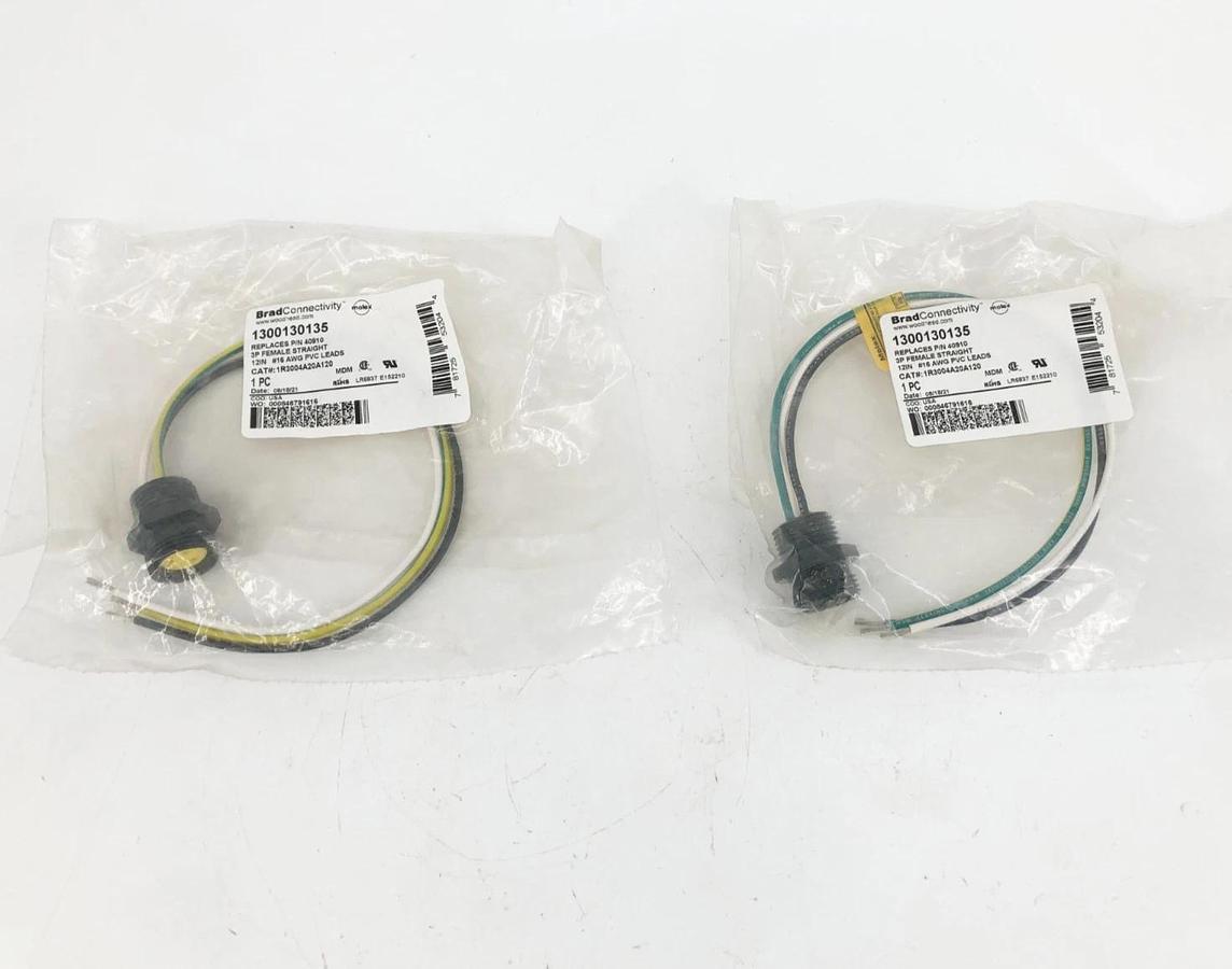 Lot of 2 New Brad Connectivity 1300130135 Receptacle 3P Female 12" #16AWG