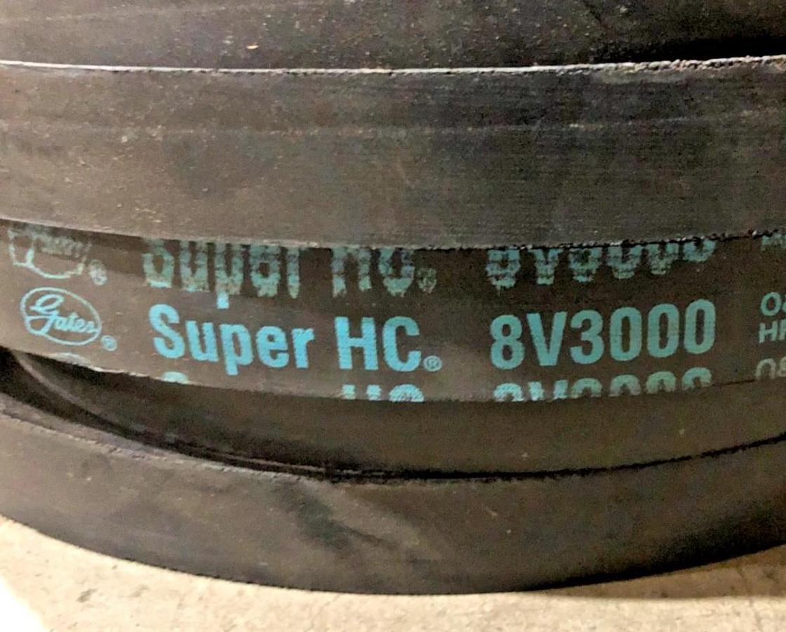 New Gates 8V3000 Super HC V-Belt 9336-3000 - No Box