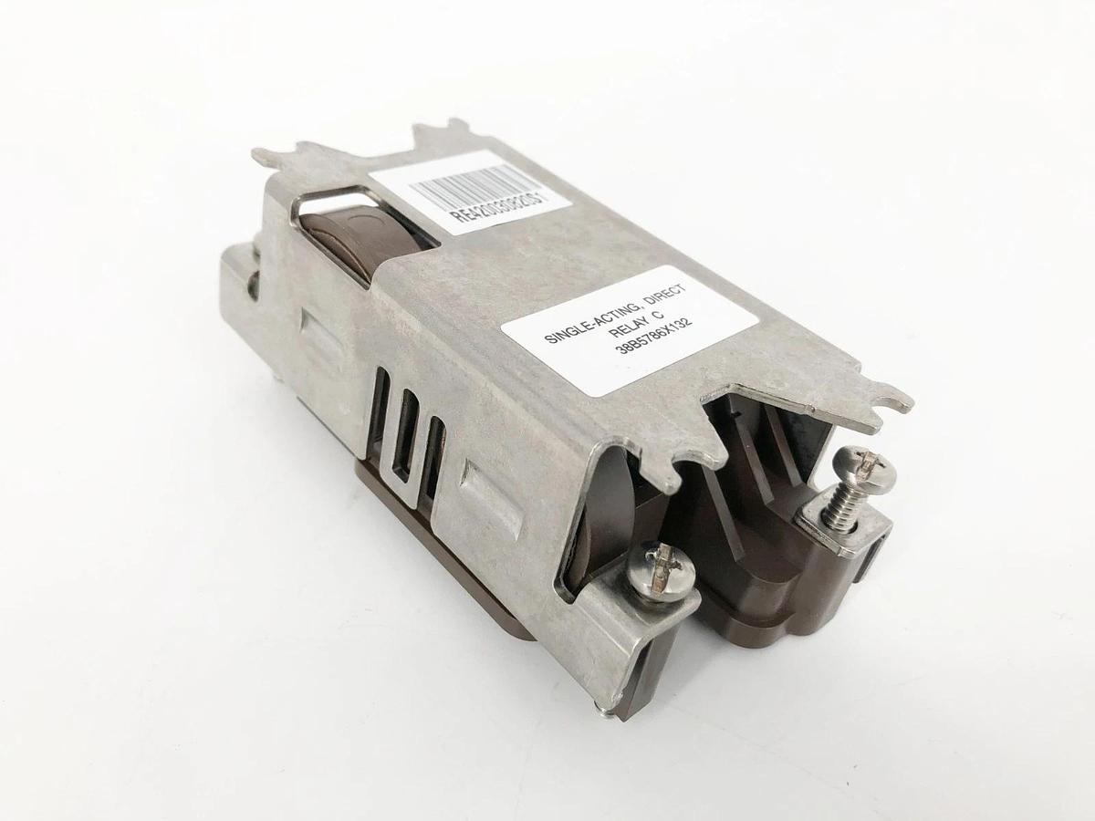 New Emerson Fisher 38B5786X132 Direct Acting Relay C